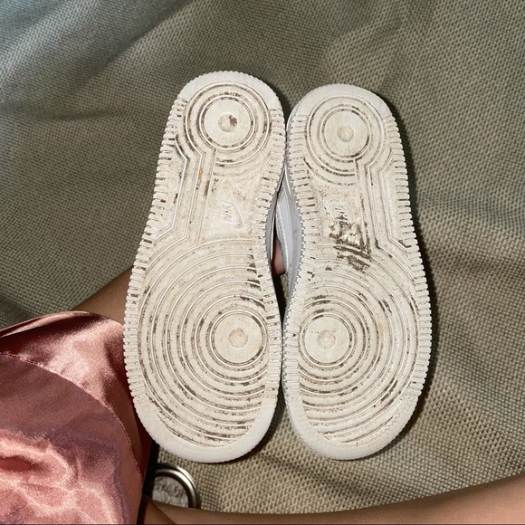 Air Force 1 - Picture 3 of 4